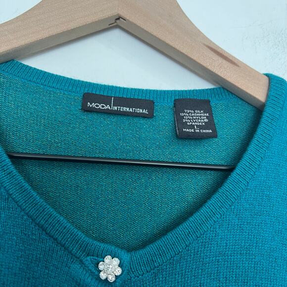Moda International Silk Blend Cropped Cardigan Sweater Women Size L Soft Green - Picture 5 of 7